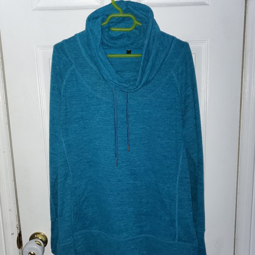 🔮Cowl neck pullover